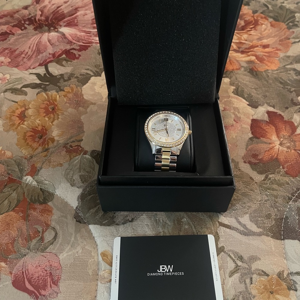 JBW two tone Mondrian 34 with 16 real diamonds.  Only wore once. No scratches!